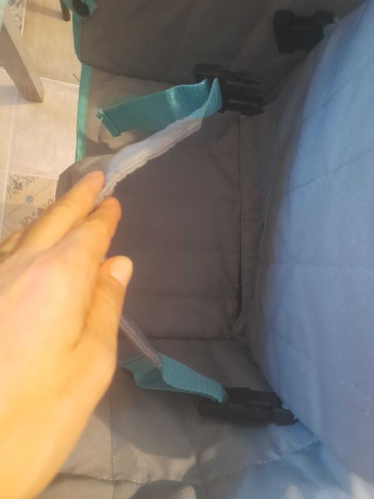 Scaun masa bebe portabil