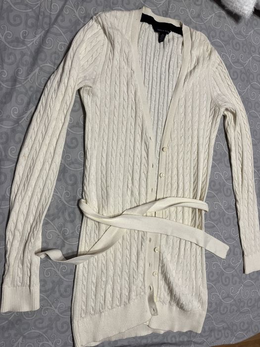 Дамски блузи и дрехи