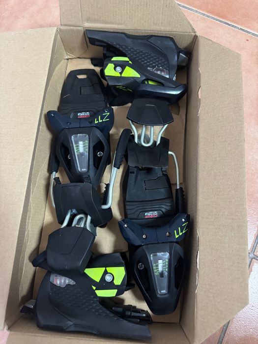 Legături de schiuri Fischer noi