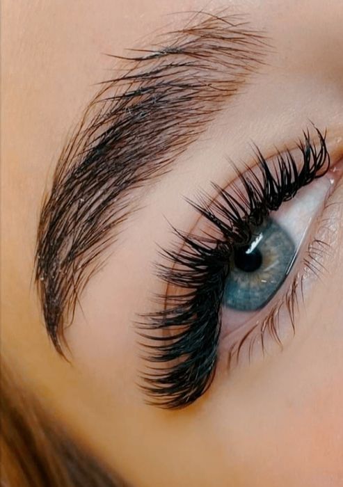 Наращивание ресниц