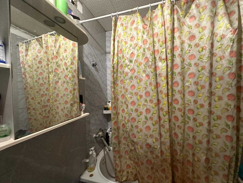 Продается 4 комн квартира Юбилейный,36а