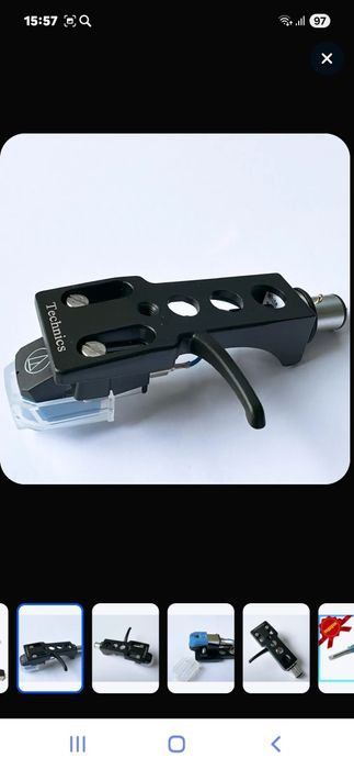 Виниловый проигрыватель