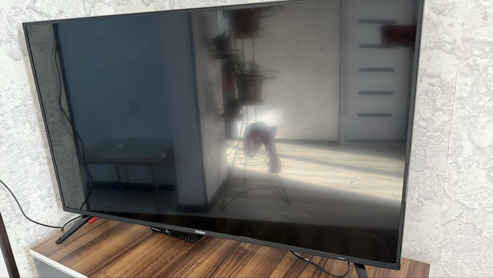 Продается телевизор Haer