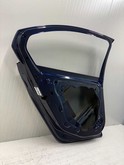 Задна лява врата за БМВ 3 Г20; BMW 3 G20