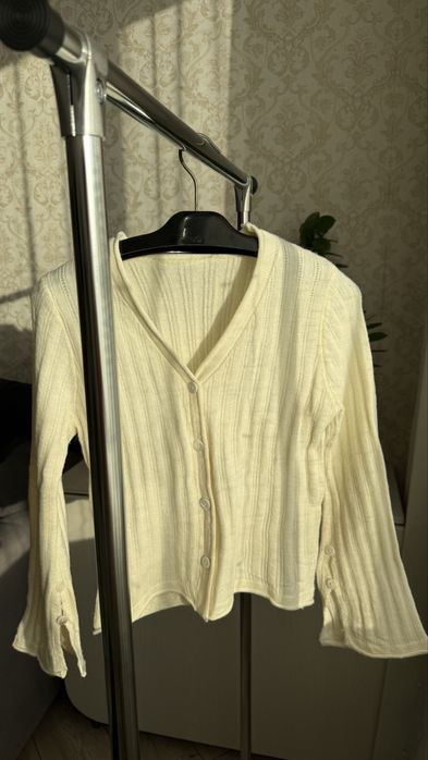 Теплые кофточки разные