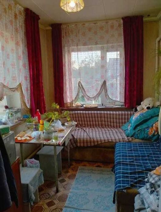 Продам 4 комн дом в соцгороде по улице Карбышева.