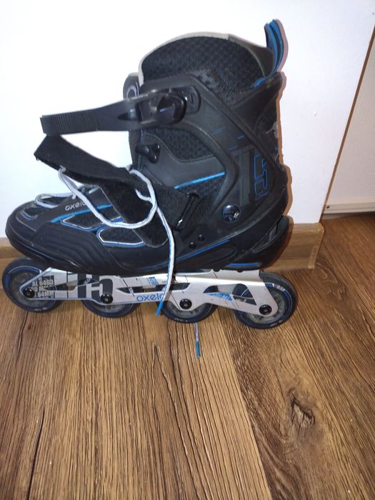 Vând role marca Oxelo