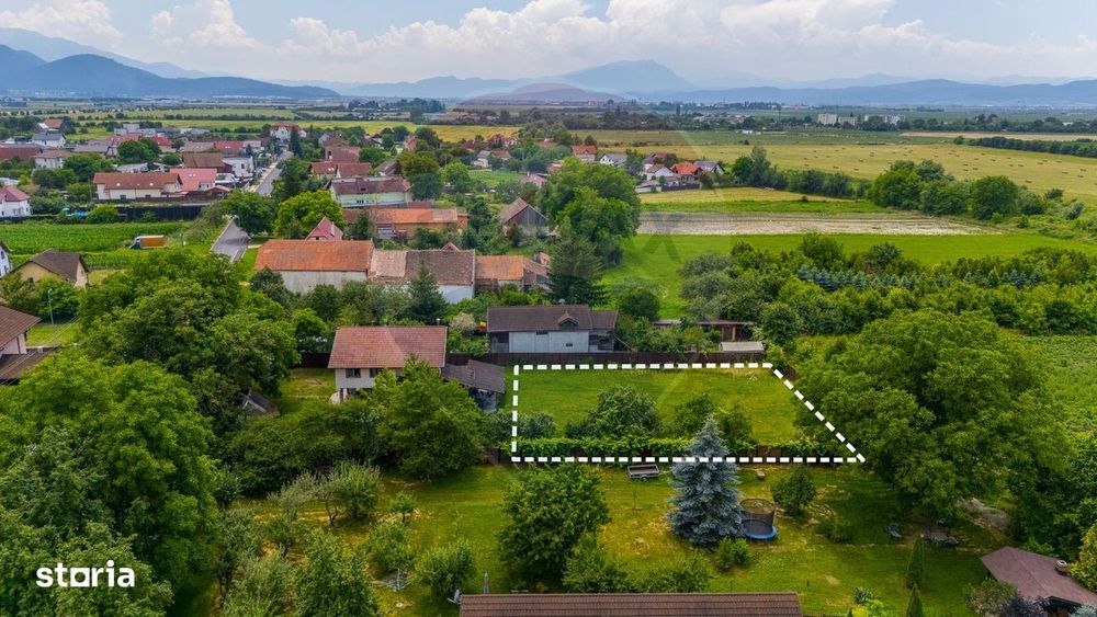 Teren intravilan 1.140 mp | Utilități | Dezmembrare la cerere