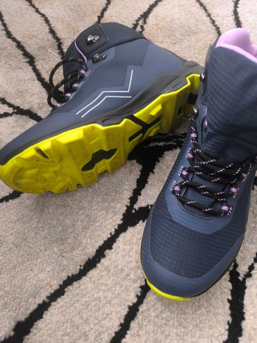 Дамски боти туристически