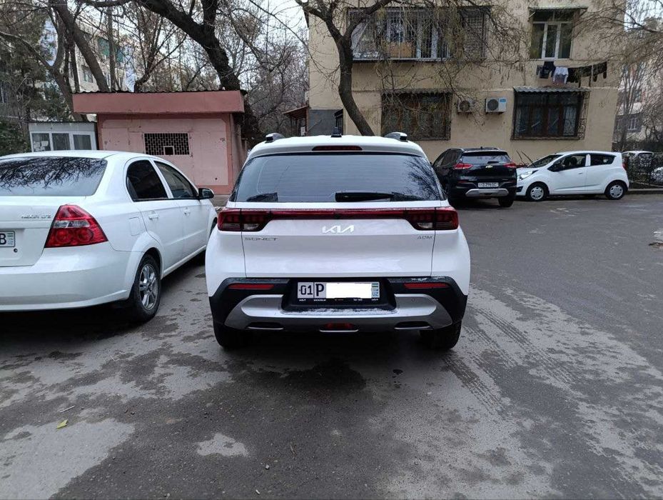 Kia Sonet 2-позиция Автомат сотилади