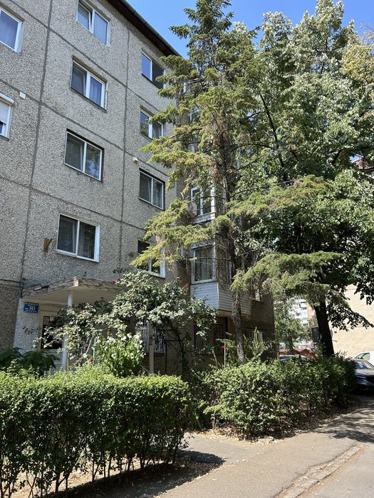Apartament 3 camere , spartacus