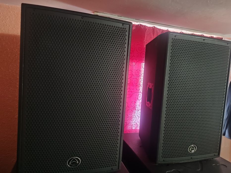 Vând boxe Wharefadale