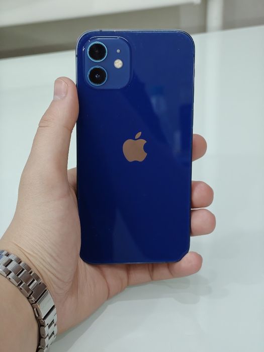 Продам iPhone 12 64 GB
