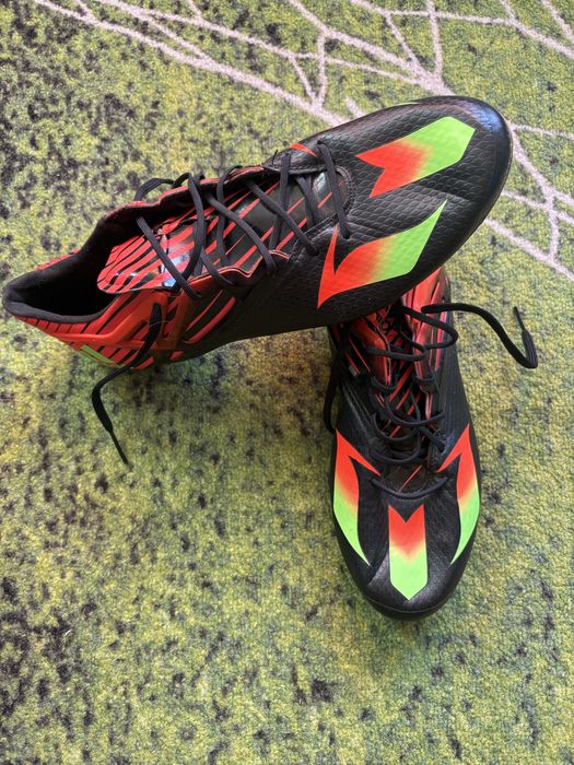 Бутонки   Адидас