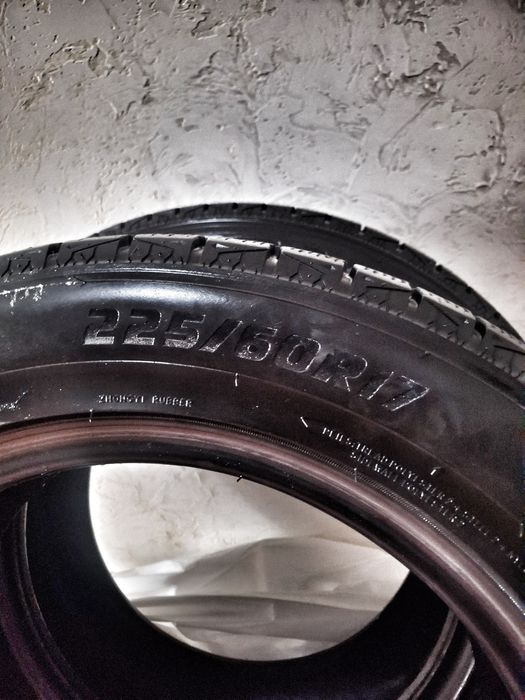 Продам зимние шины