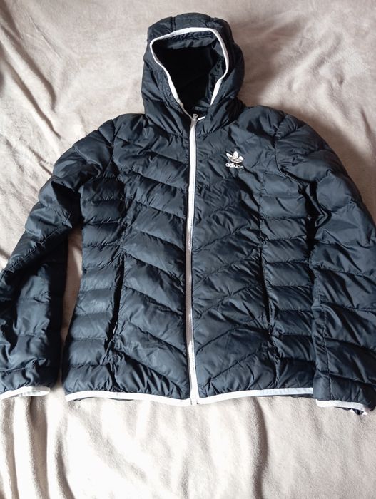 Geacă pufoasă pentru femei, Adidas originals marimea 42
