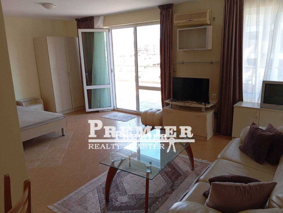 Продава се Двустаен апартамент в к.к. Слънчев бряг - 72 кв.м за 1084 €/кв.м - Снимка #9