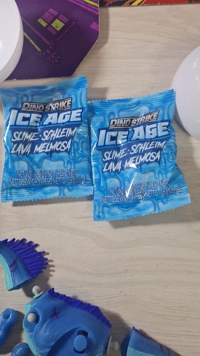 Динозавр ice age 5 сюрпризов