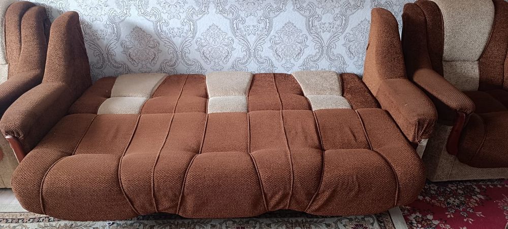Диван раскладной,кресло