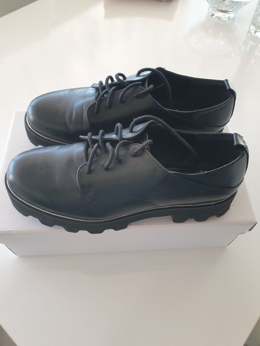 Bershka дамски обувки