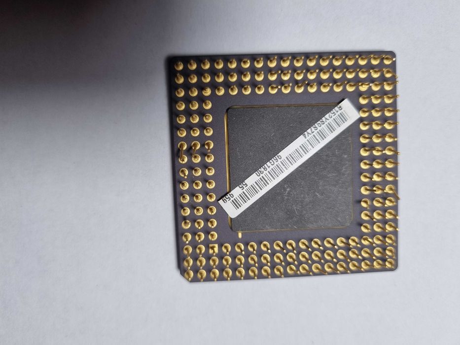 Microprocesoare PC 486/586, Pentium 133Mhz, 200Mhz