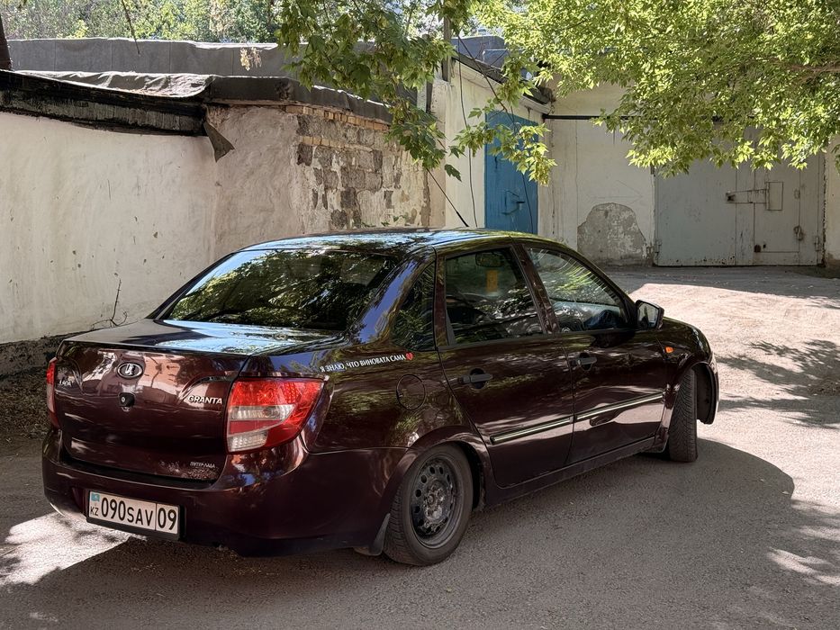Продам lada granta
