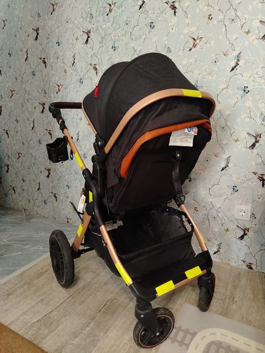Продам детскую коляску