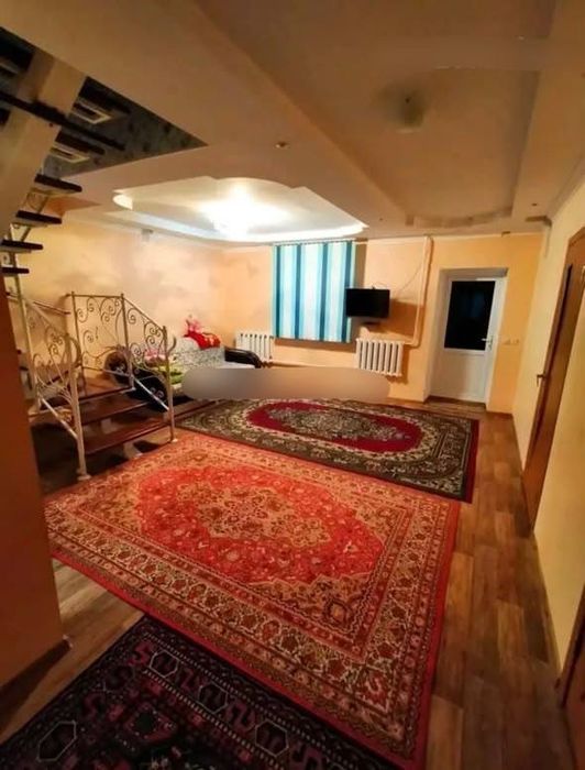 Мансард үй сатылады. 7 комната