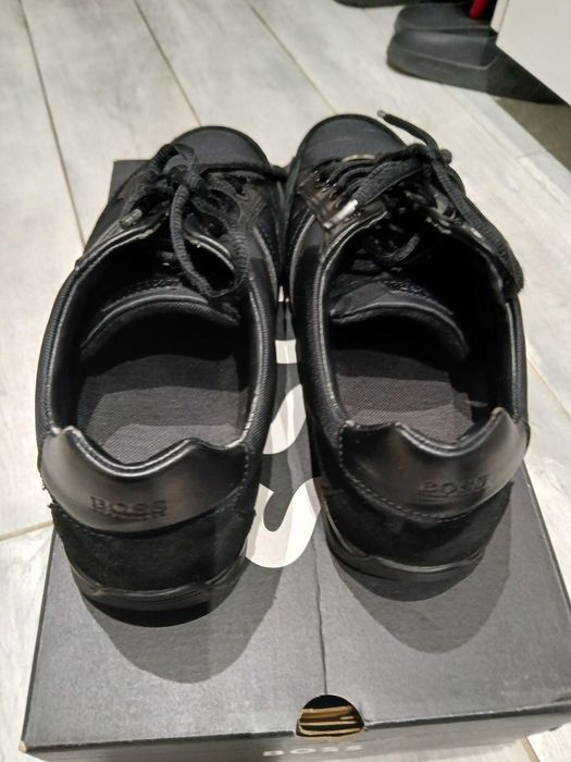 обувки hugo boss