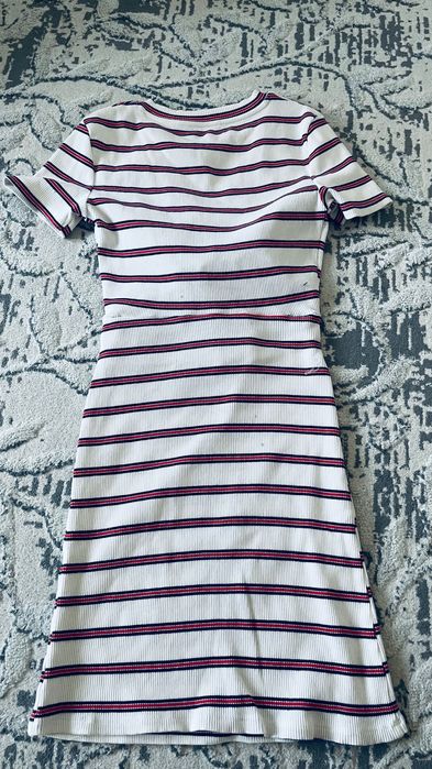 Bershka mini Платья для девочек