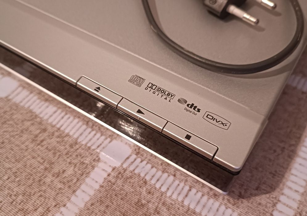 DVD Проигрыватель SONY