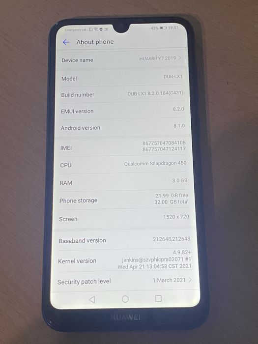 Смартфон Huawei Y7 2019 - син