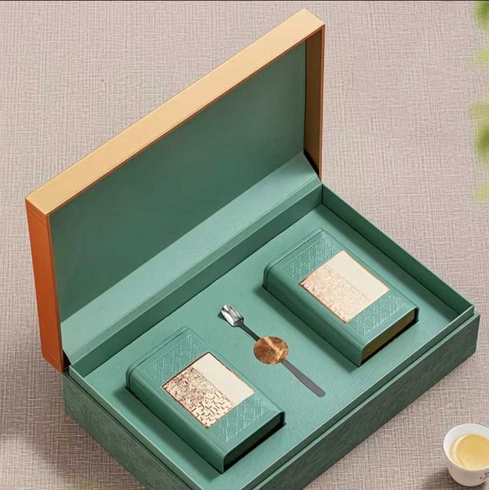 Китайский зелёный чай Лучжоу с жасмином в подарочном каробке