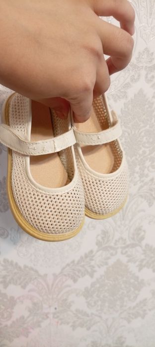 Продам десткие обуви