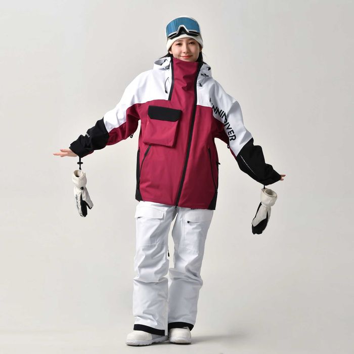 Женские горнолыжные куртки Running River