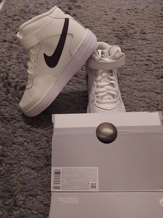 W Nike Dunk Low ESS, Force 1 MID SE 40TH,.