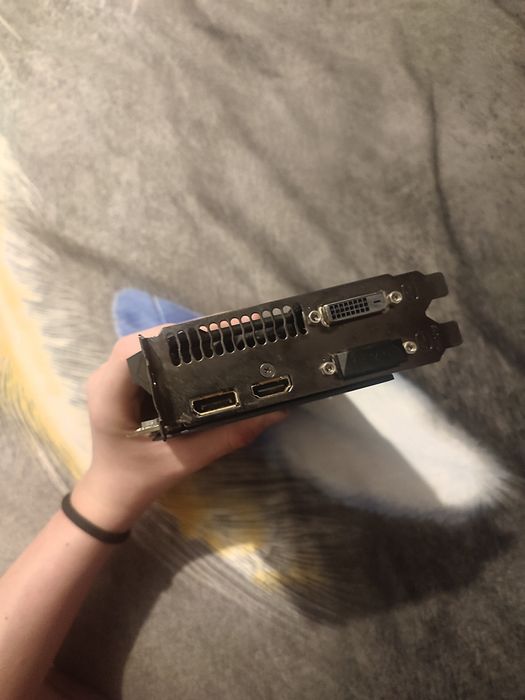 Vând gtx 1060 de 3gb vram