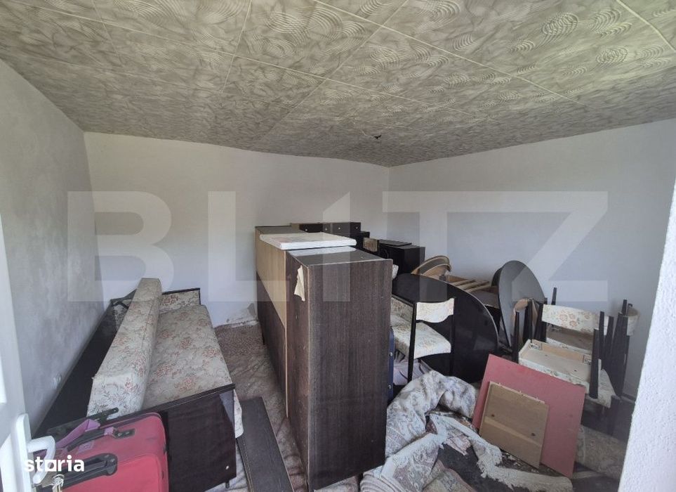 Casa de vanzare, 242 mp, zona Iezureni