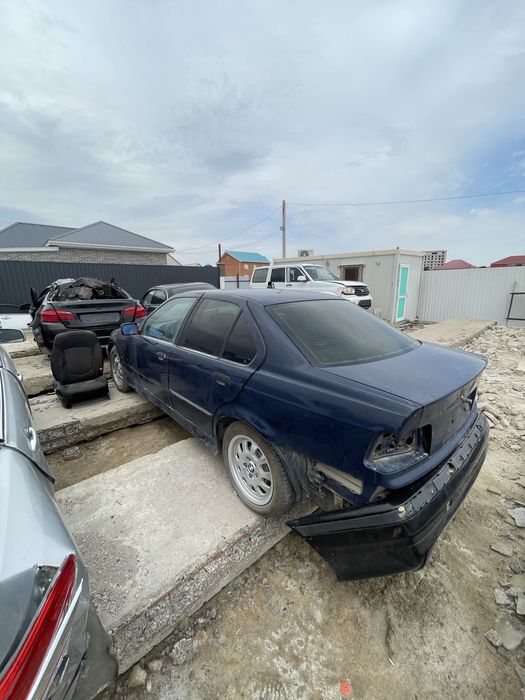 Авто на разбор bmw318