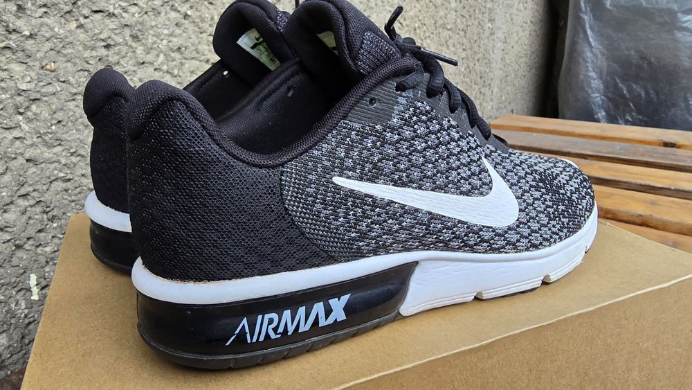 Nike air max Sequent 2