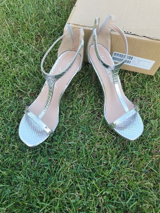 Sandale elegante