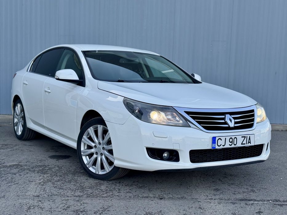 Renault Latitude / Initiale Paris / 2.0 DCI / An 2011