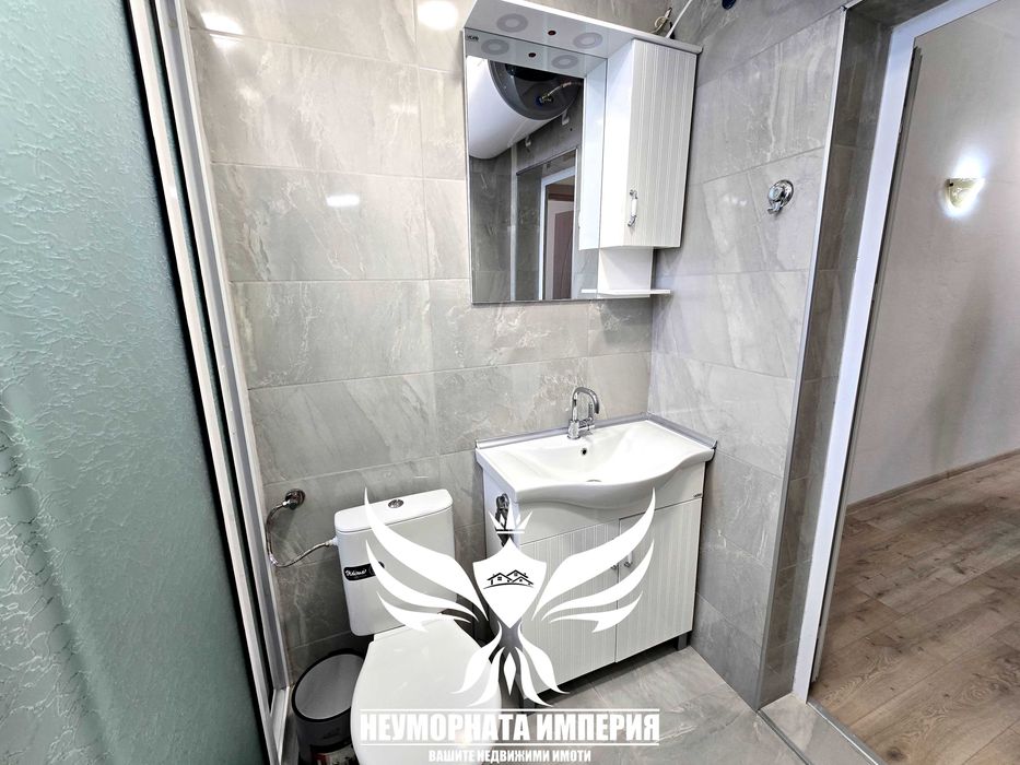 Дава се под наем Тристаен апартамент в Асеновград - 86 кв.м за 358 € - Снимка #15