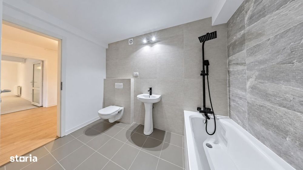 Apartament spatios, potrivit-locuire sau activitati profesionale, Avan