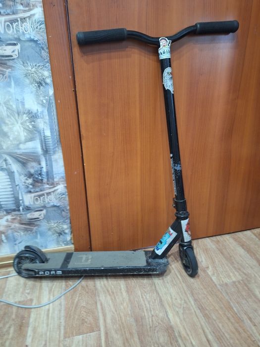 Трюковой самокат Longway