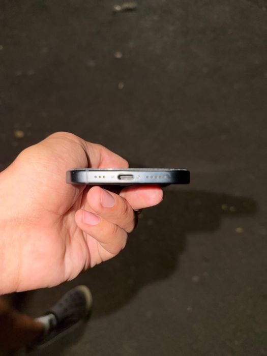 Продается Iphone 15 идеал