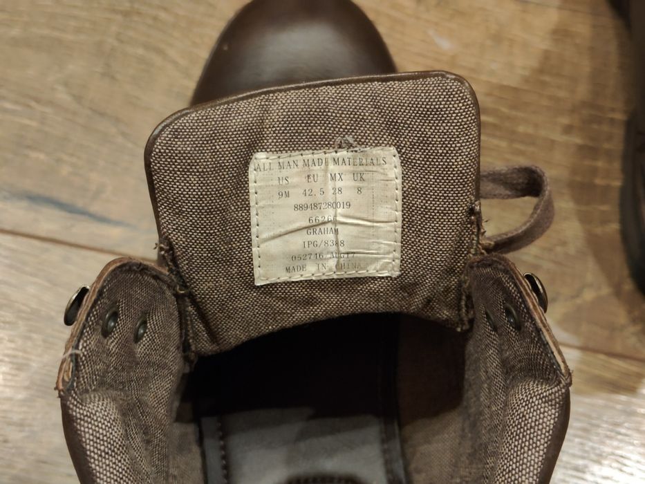 Ботинки мужские продам .