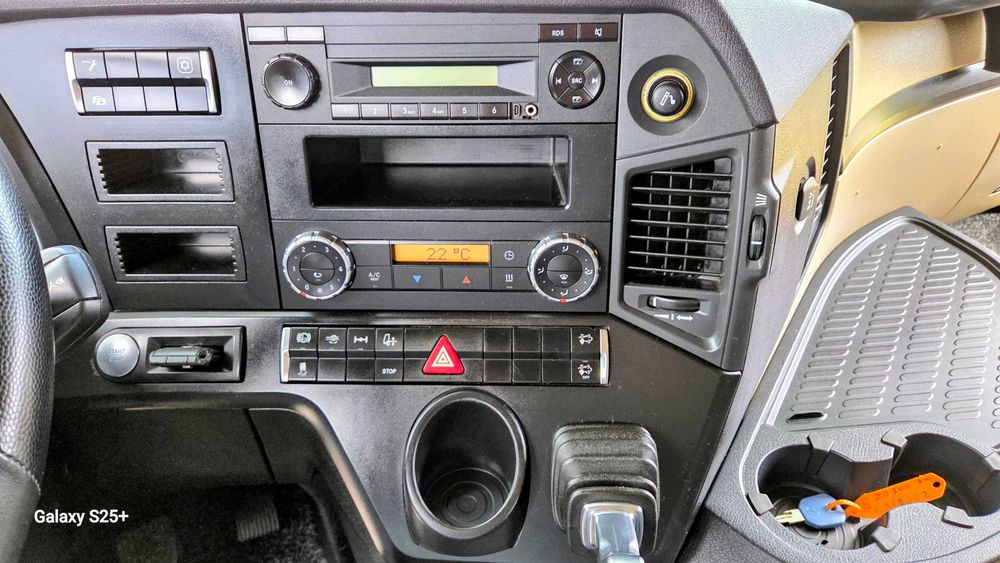 Mercedes Actros  Camion