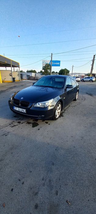 Vând urgent  BMW E60 520D N47 2009