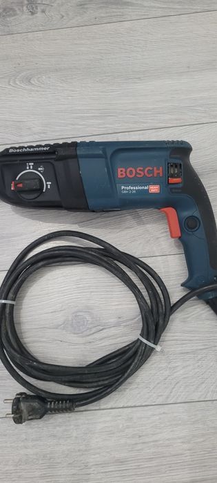 Rotopercutor bosch gbh 2 26